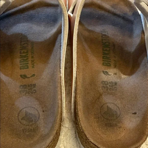 Birkenstock Arizona Two-Strap Sandals in Vegan Ombre Purple Fog/Apricot - size 7 - Picture 4 of 15